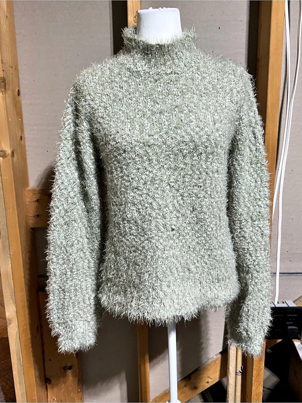 Cato Fuzzy Turtleneck Sweater in Green Size Medium